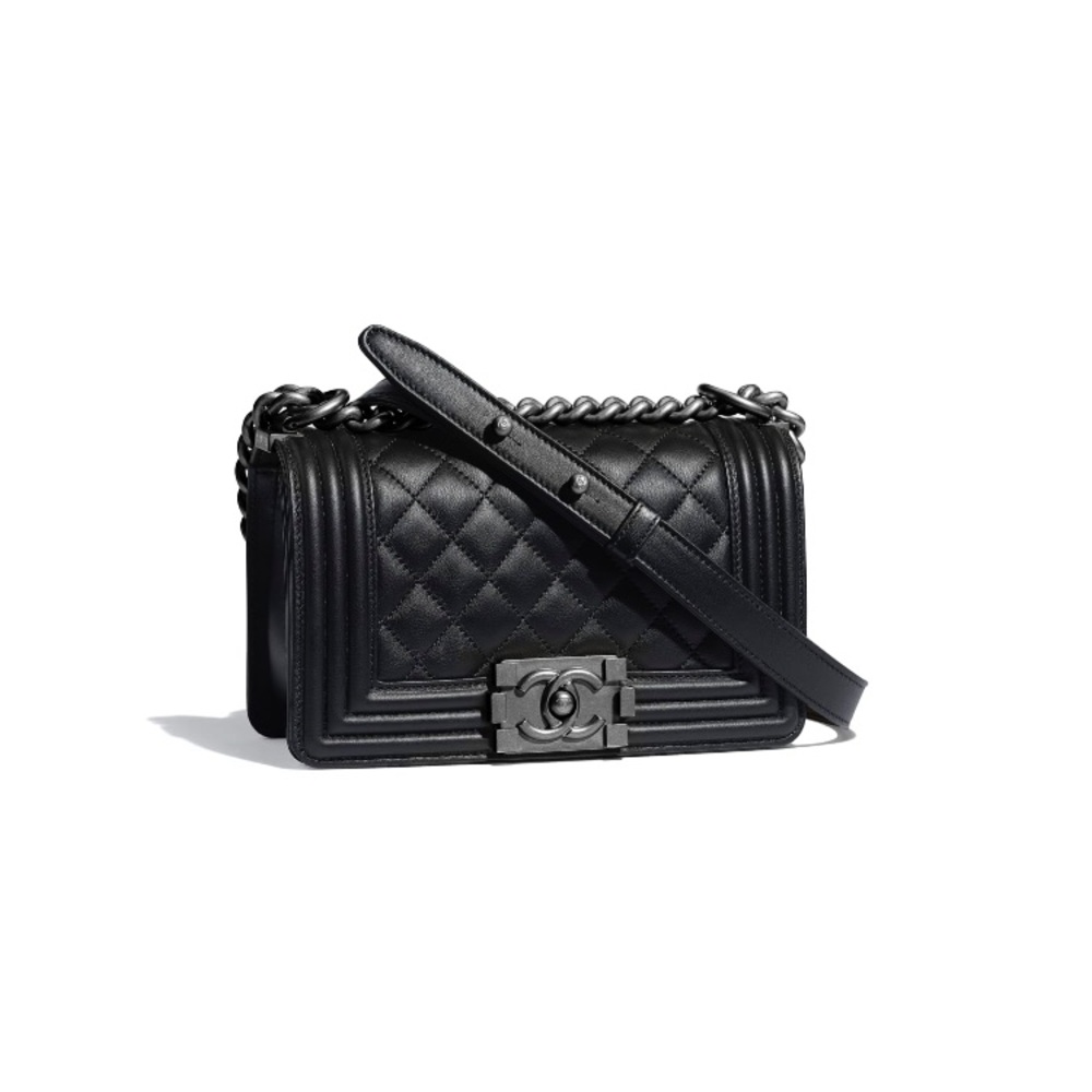 CHANEL SMALL BOY HANDBAG 📍SOLD📍 - Picture 1 of 4